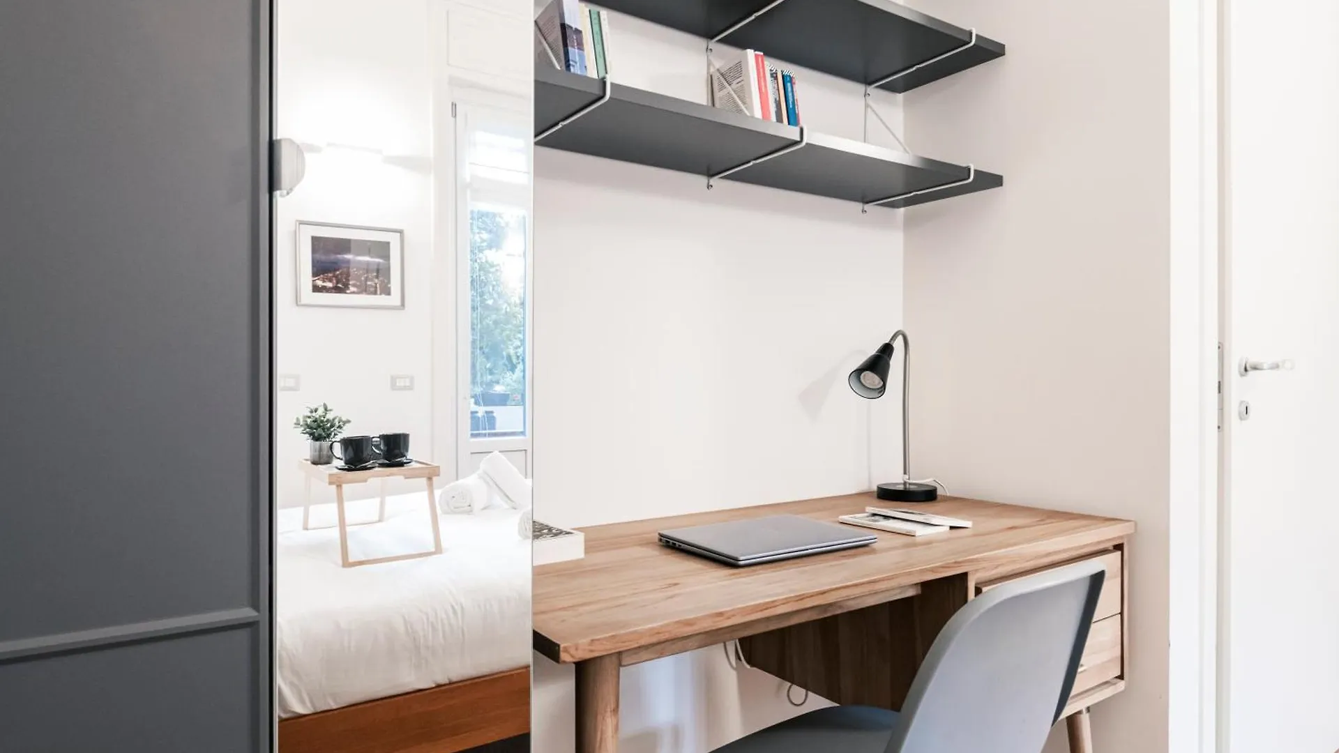 Easylife - Elegante Bilocale Con Terrazzo Apartment Milan