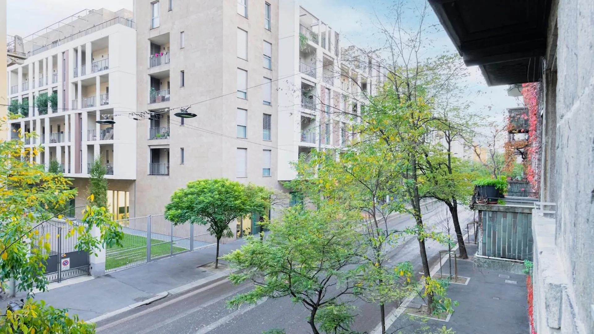 Easylife - Elegante Bilocale Con Terrazzo Apartment Milan