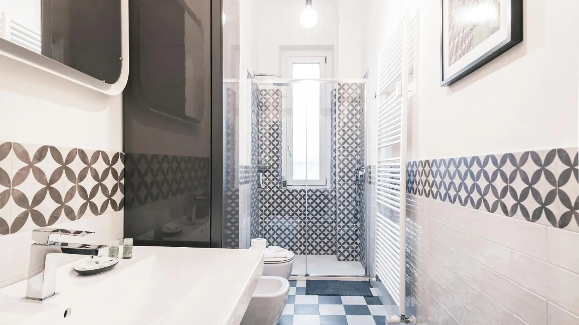 Easylife - Elegante Bilocale Con Terrazzo Apartment Milan